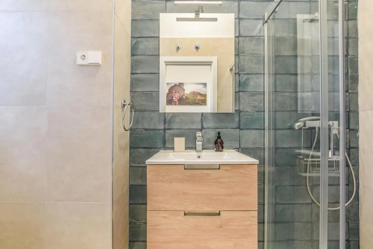 Myhousespain - Superb Flat In Sanchinarro Madrid Spain